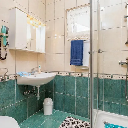 Apartman Lovely In With Kitchen *